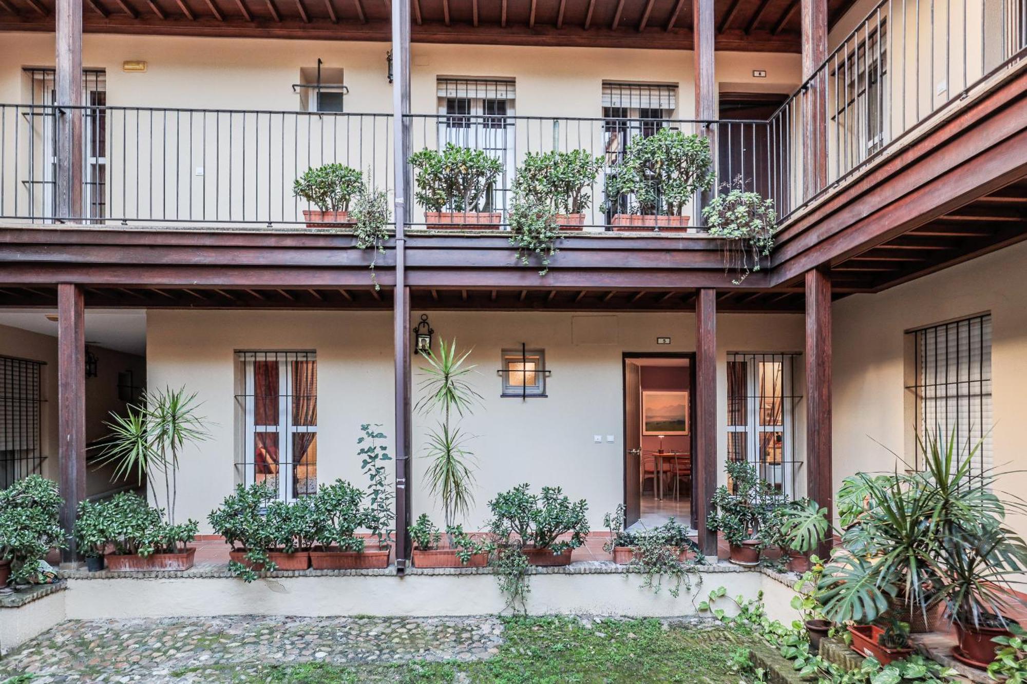 San Jacinto Sevilla Best Location Apartment Triana Bagian luar foto